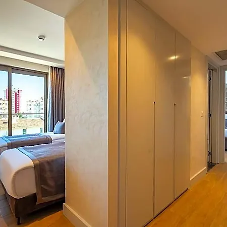 Hotel Awen Lara