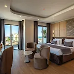 Hotel Awen Lara Antalya