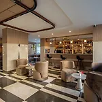 Awen Lara Hotel 3*
